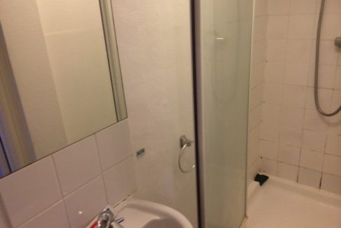 36ORN4F5shower