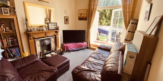 Friern Park, N12 9LA